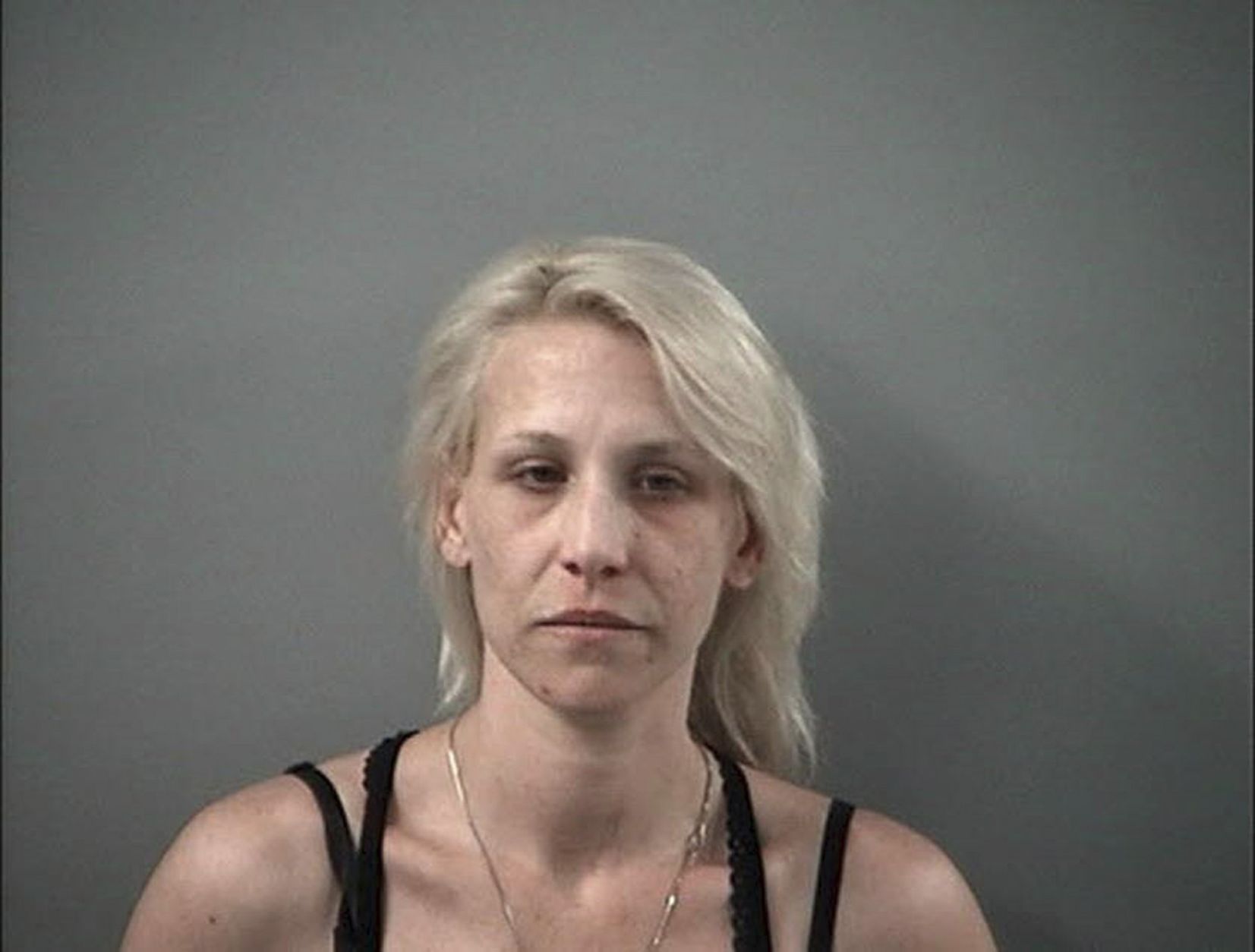 ILLINOIS - JOANN CUNNINGHAM - MOTHER OF AJ FREUND - AP 4-24-19.jpeg